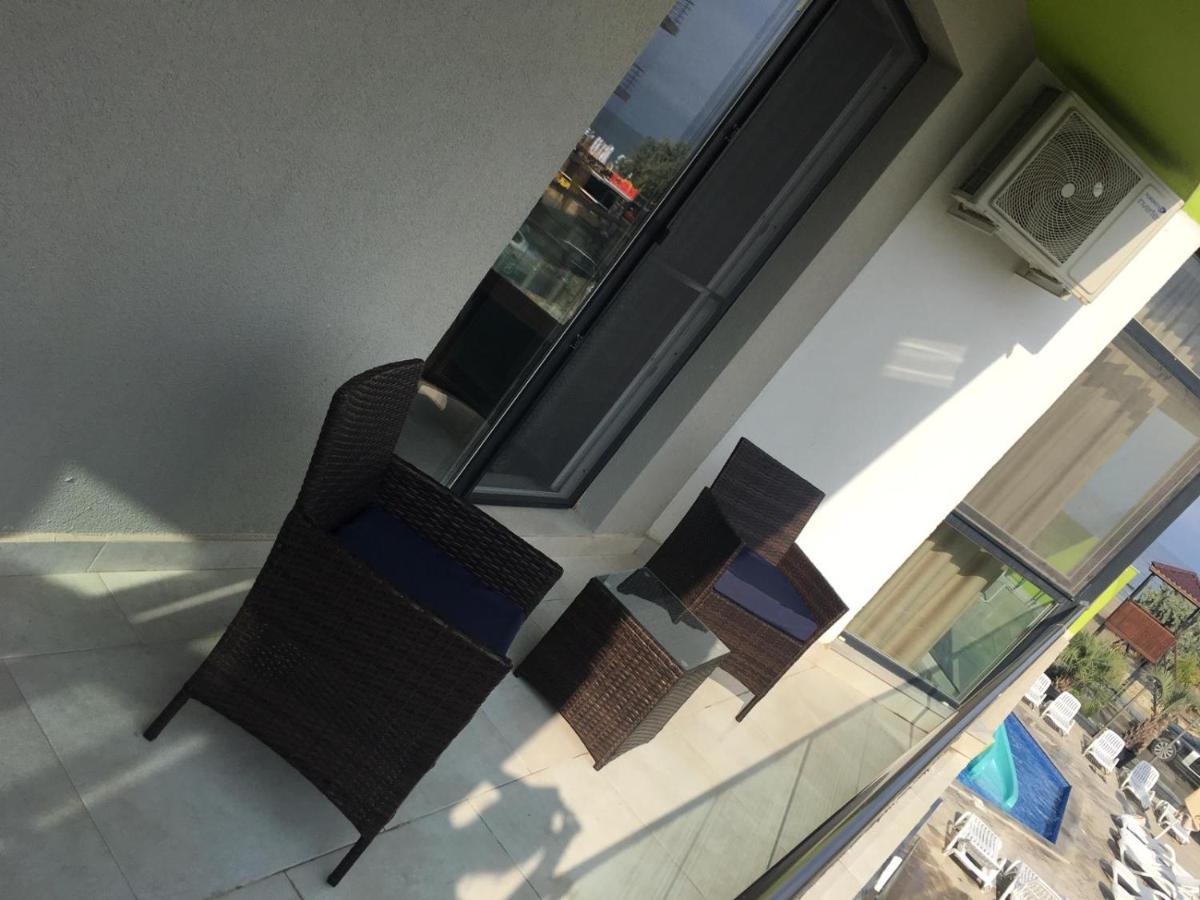 Umi Apartment Alezzi Resort Нэводари Экстерьер фото
