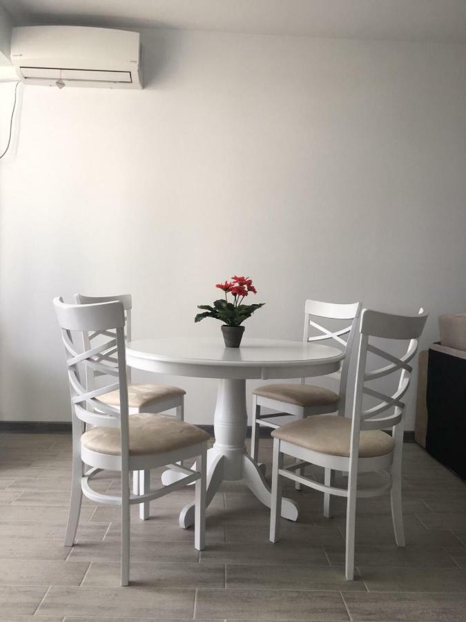 Umi Apartment Alezzi Resort Нэводари Экстерьер фото