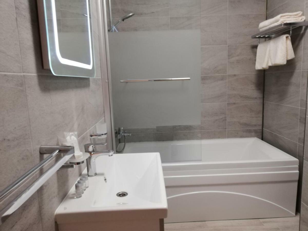 Umi Apartment Alezzi Resort Нэводари Экстерьер фото
