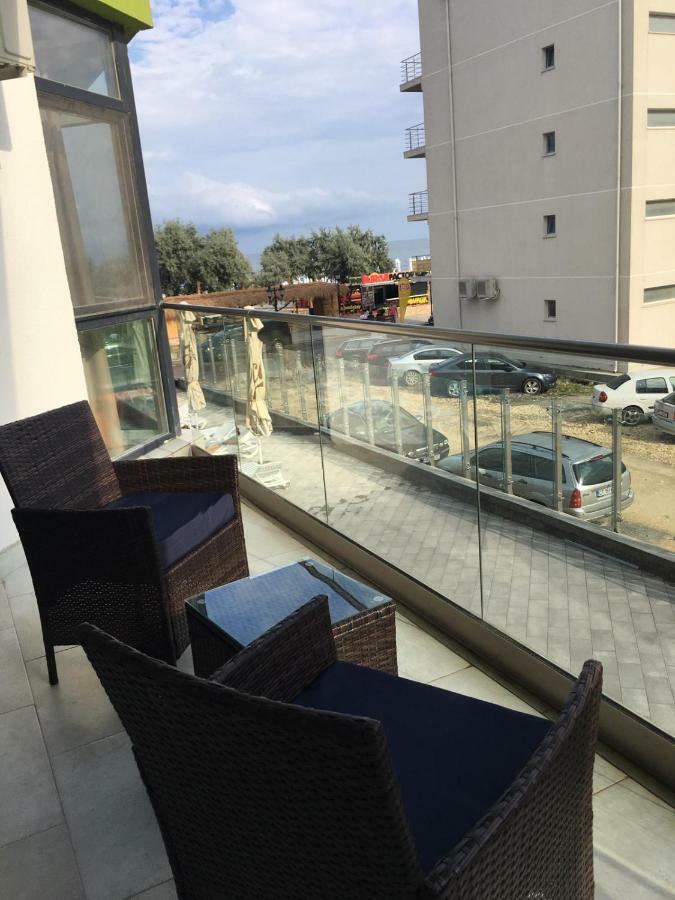 Umi Apartment Alezzi Resort Нэводари Экстерьер фото